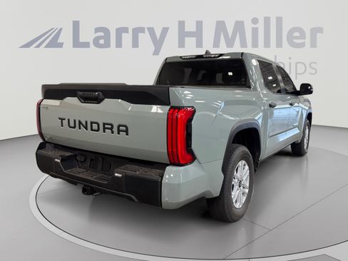 Used 2026 Toyota Tundra SR5 w/ SR5 Convenience Package AWD/4WD image 5