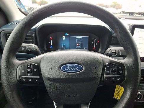 Used 2025 Ford Maverick XL w/ Equipment Group 102A image 19