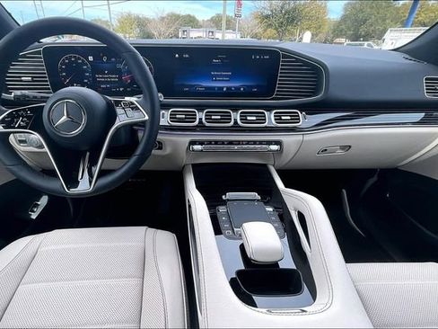 New 2026 Mercedes-Benz GLE 450 4MATIC image 4