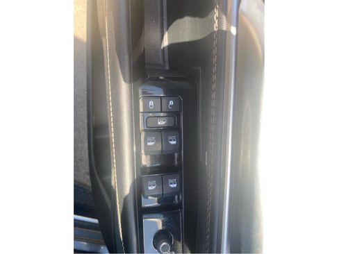 Used 2024 Jeep Wagoneer Series II w/ Flexible Seating Group AWD/4WD image 16