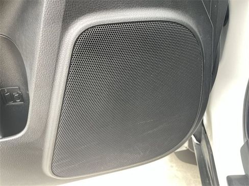 Used 2021 Toyota 4Runner TRD Off-Road Premium image 25