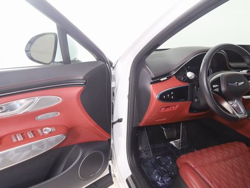 Used 2022 Genesis GV70 3.5T Sport w/ Sport Advanced Package image 51