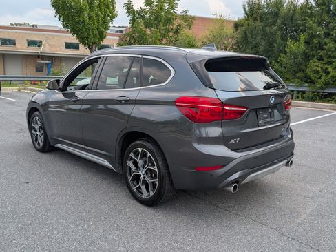Used 2020 BMW X1 xDrive28i w/ Convenience Package AWD/4WD image 5