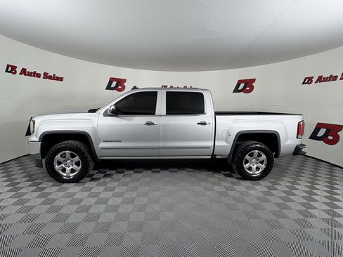 Used 2017 GMC Sierra 1500 SLT image 3