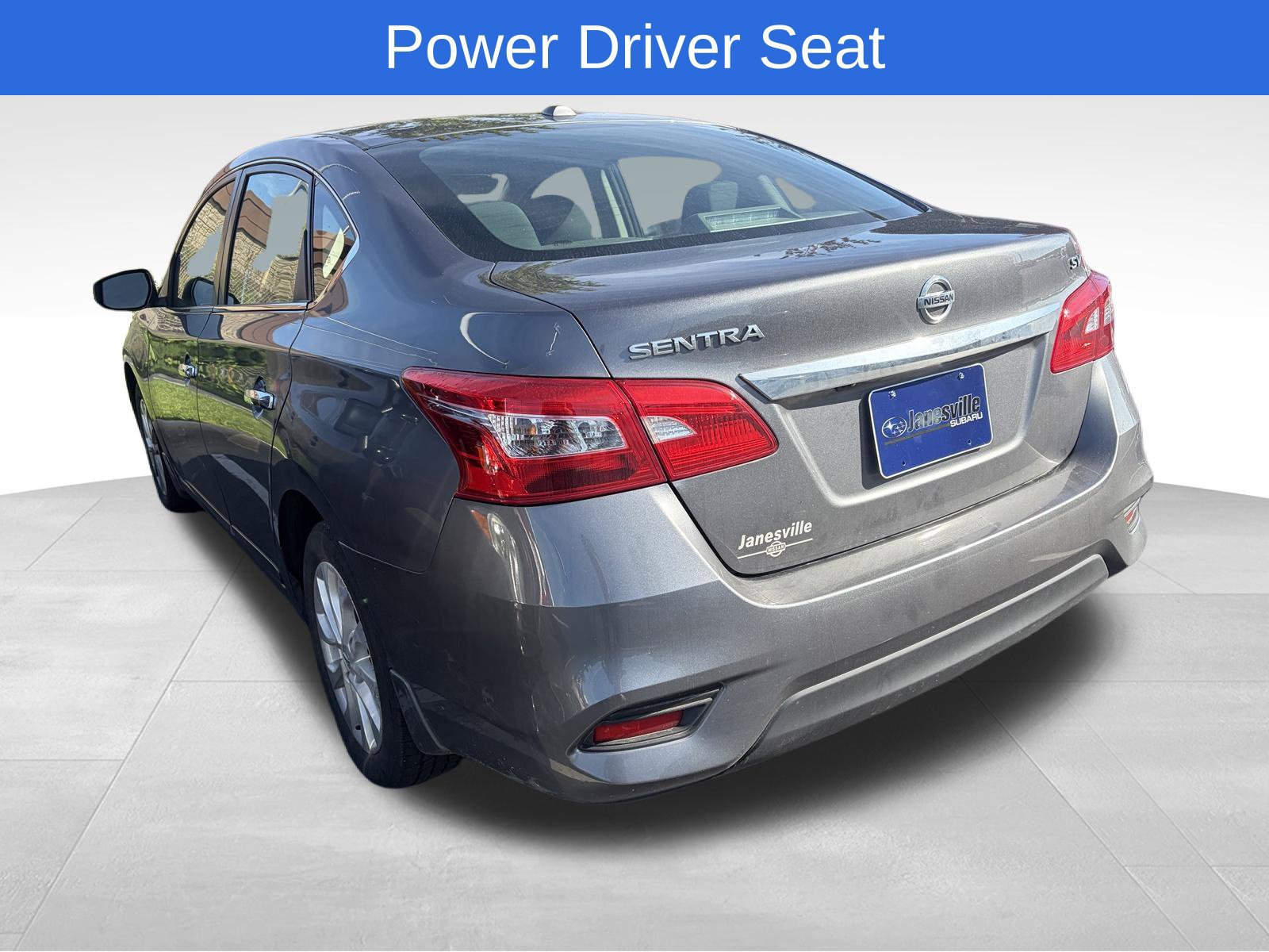 Used 2019 Nissan Sentra SV w/ Exterior Package FWD image 3