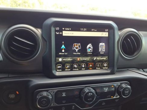 Used 2023 Jeep Wrangler Unlimited Sport AWD/4WD image 10