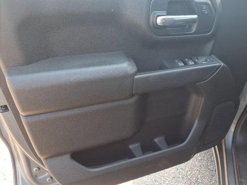 Certified 2020 Chevrolet Silverado 1500 Custom w/ Custom Value Package image 12