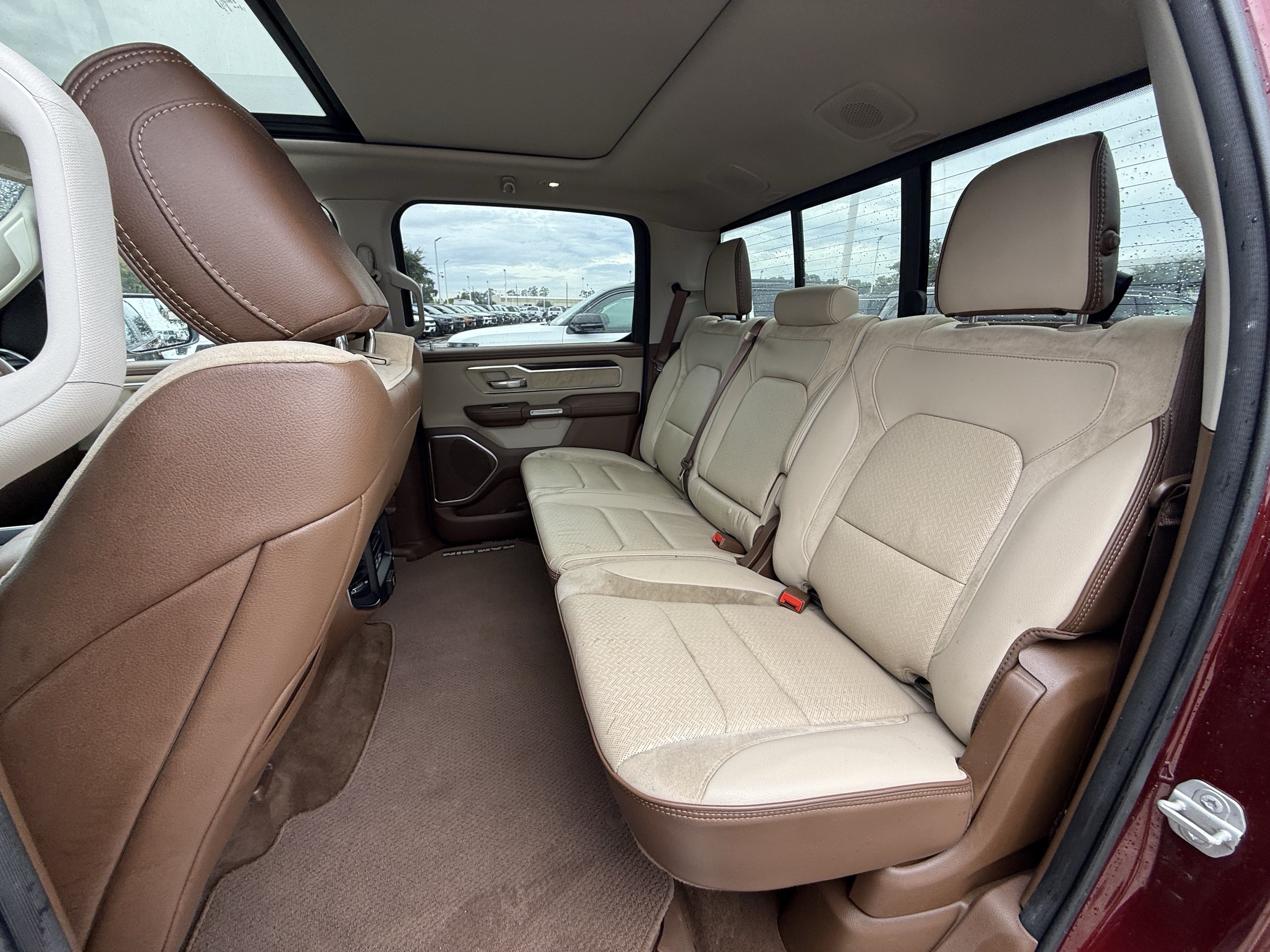 Used 2022 RAM 1500 Laramie w/ Laramie Southwest Edition AWD/4WD image 27