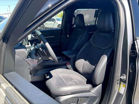 New 2026 Ford Explorer ST AWD/4WD image 9