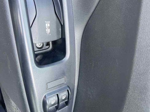 Used 2019 RAM ProMaster City Tradesman FWD image 11