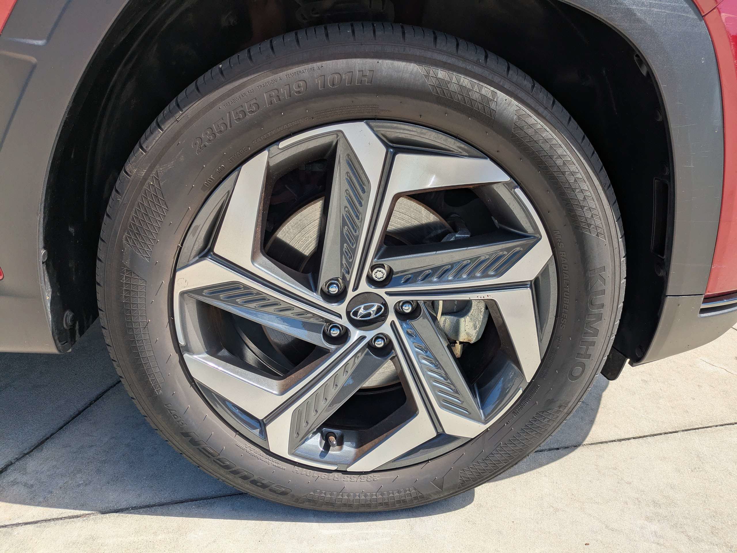 Certified 2024 Hyundai Tucson Limited FWD image 9
