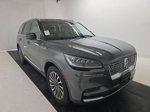 Used 2023 Lincoln Aviator Reserve w/ Equipment Group 201A AWD/4WD image 1
