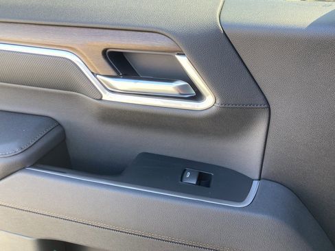 New 2025 Chevrolet Silverado 1500 High Country w/ Midnight Edition image 24