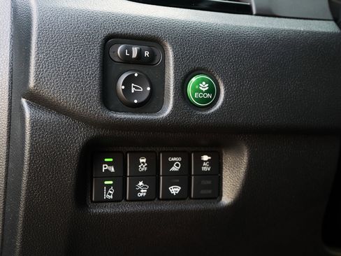 Used 2023 Honda Ridgeline Black Edition image 43