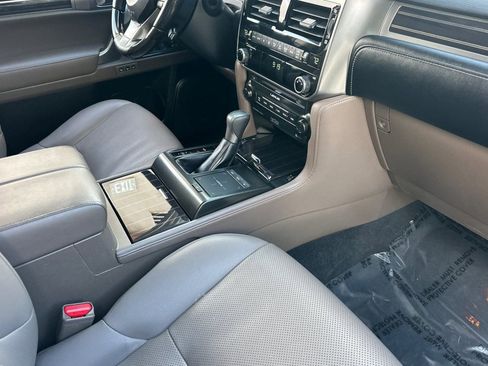 Certified 2022 Lexus GX 460 Premium image 33