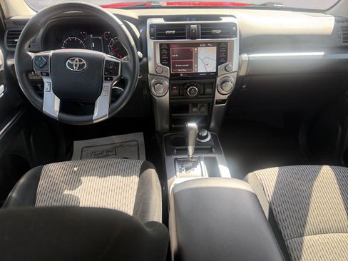 Used 2023 Toyota 4Runner SR5 AWD/4WD image 10
