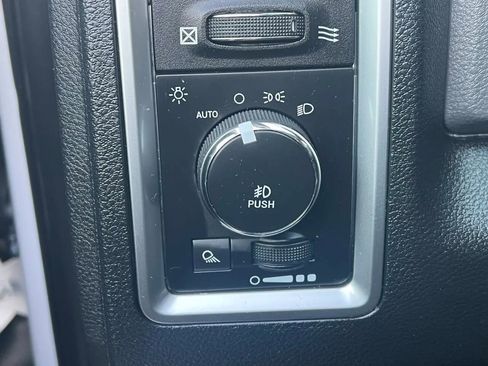 Used 2016 RAM 1500 Big Horn image 29