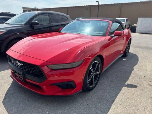 Used 2025 Ford Mustang Premium RWD image 3