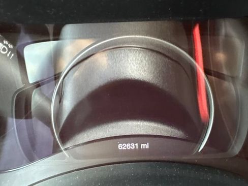 Used 2024 Dodge Durango GT AWD/4WD image 3