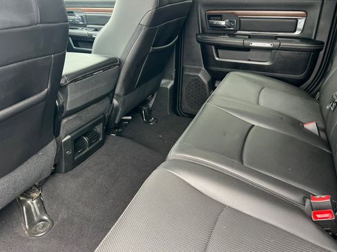 Used 2015 RAM 3500 Laramie image 12