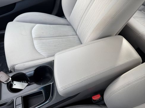 Used 2016 Hyundai Sonata SE image 14