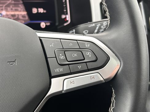 Certified 2023 Volkswagen Atlas SEL image 19