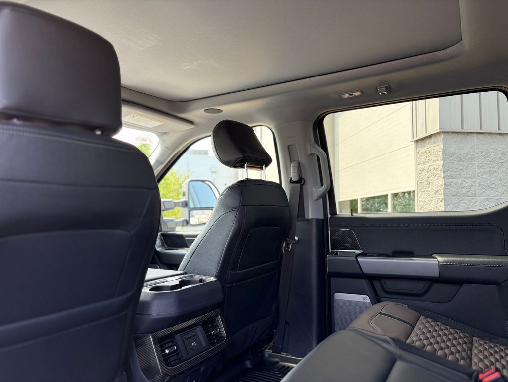 New 2026 Ford F250 Lariat w/ Black Appearance Package AWD/4WD image 24