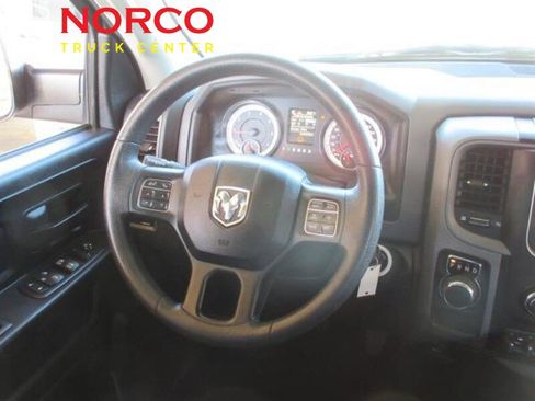 Used 2016 RAM 1500 Express image 18