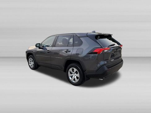 Used 2023 Toyota RAV4 LE AWD/4WD image 9
