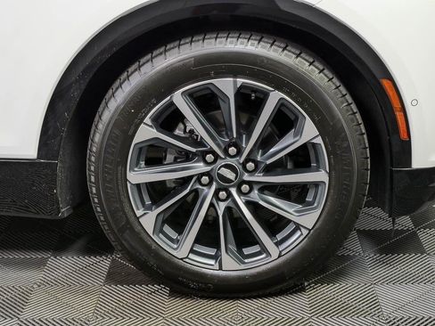 Used 2024 Cadillac Lyriq Luxury AWD/4WD image 38
