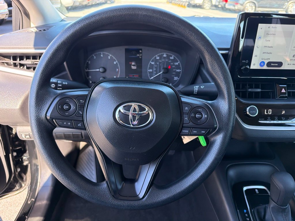 Used 2025 Toyota Corolla LE FWD image 19