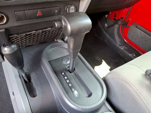 Used 2009 Jeep Wrangler X AWD/4WD image 12