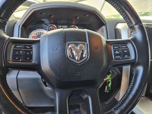 Used 2017 RAM 1500 Lone Star AWD/4WD image 18