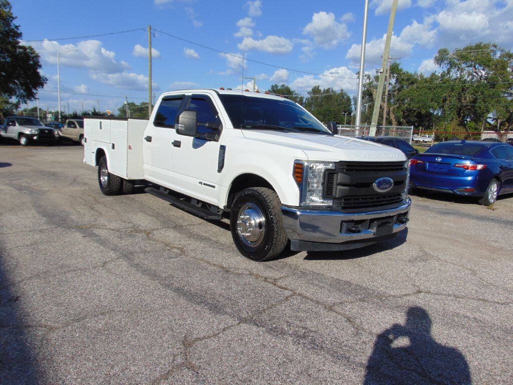 Used 2019 Ford F350 XL w/ Power Equipment Group RWD image 1