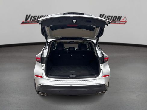 Used 2021 Nissan Murano SL w/ SL Moonroof Package image 11