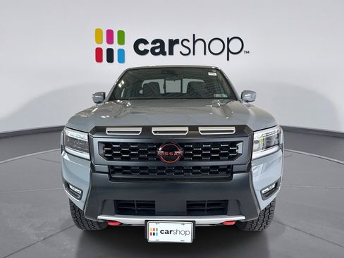 Used 2025 Nissan Frontier PRO-4X w/ Tow Package AWD/4WD image 8