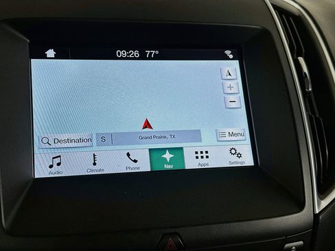 Used 2017 Ford Edge Titanium w/ Equipment Group 302A FWD image 22