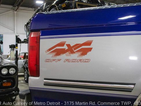 Used 1995 Ford F250 XLT image 36