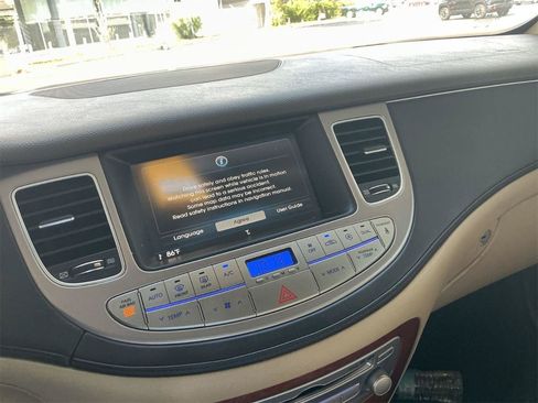 Used 2013 Hyundai Genesis 5.0 R-Spec RWD image 11