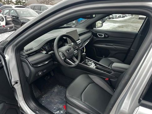 New 2026 Jeep Compass Limited image 12