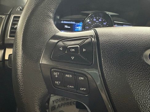 Used 2018 Ford Explorer XLT w/ Equipment Group 201A image 18