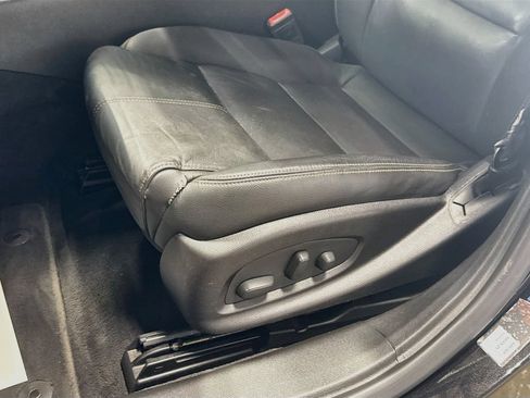 Used 2016 Chevrolet Impala LT w/ Leather Package FWD image 19