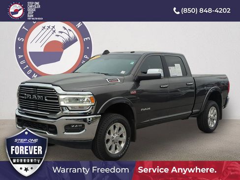 Used 2022 RAM 2500 Laramie AWD/4WD image 1