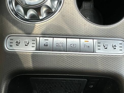 Used 2023 Genesis GV60 Advanced AWD/4WD image 23