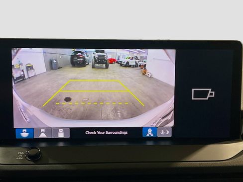 Used 2023 Honda Accord Sport image 9