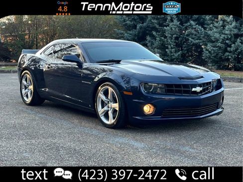 Used 2010 Chevrolet Camaro SS w/ RS Package image 2