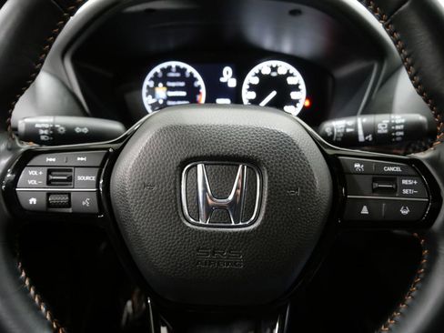 Used 2025 Honda HR-V Sport image 15