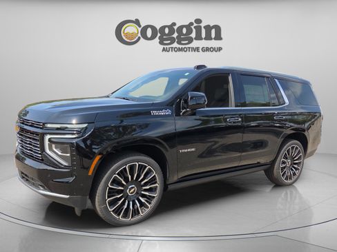 New 2026 Chevrolet Tahoe High Country AWD/4WD image 1