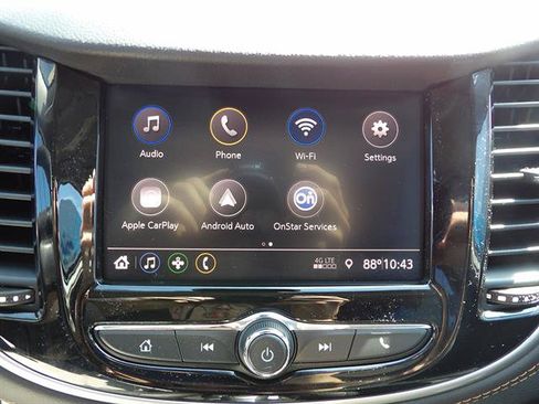Certified 2022 Chevrolet Trax LT w/ Driver Confidence Package AWD/4WD image 22