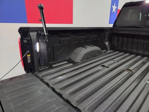 Used 2022 GMC Sierra 2500 Denali image 33